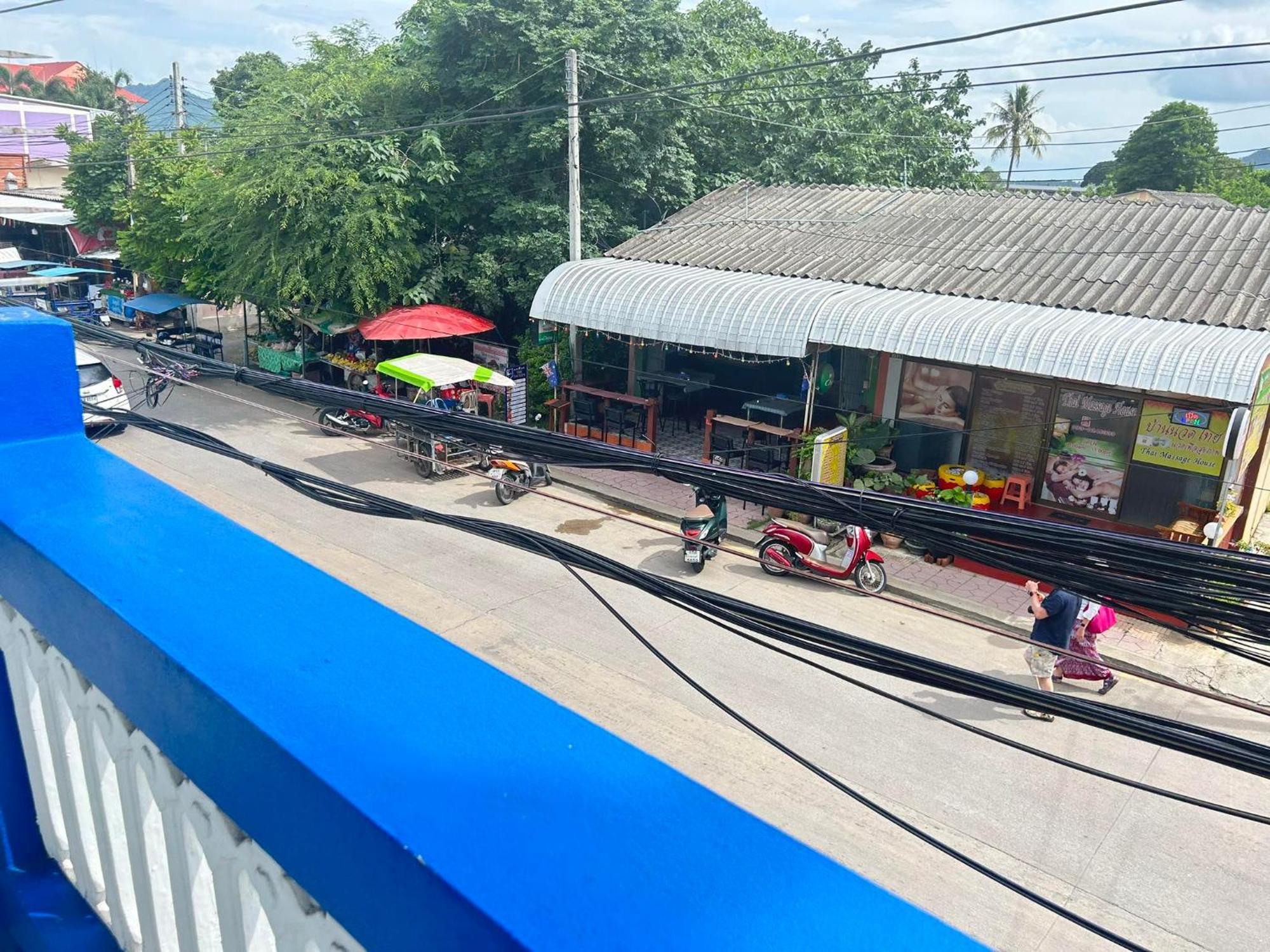 Noot'S Bar And Guesthouse Kanchanaburi Buitenkant foto