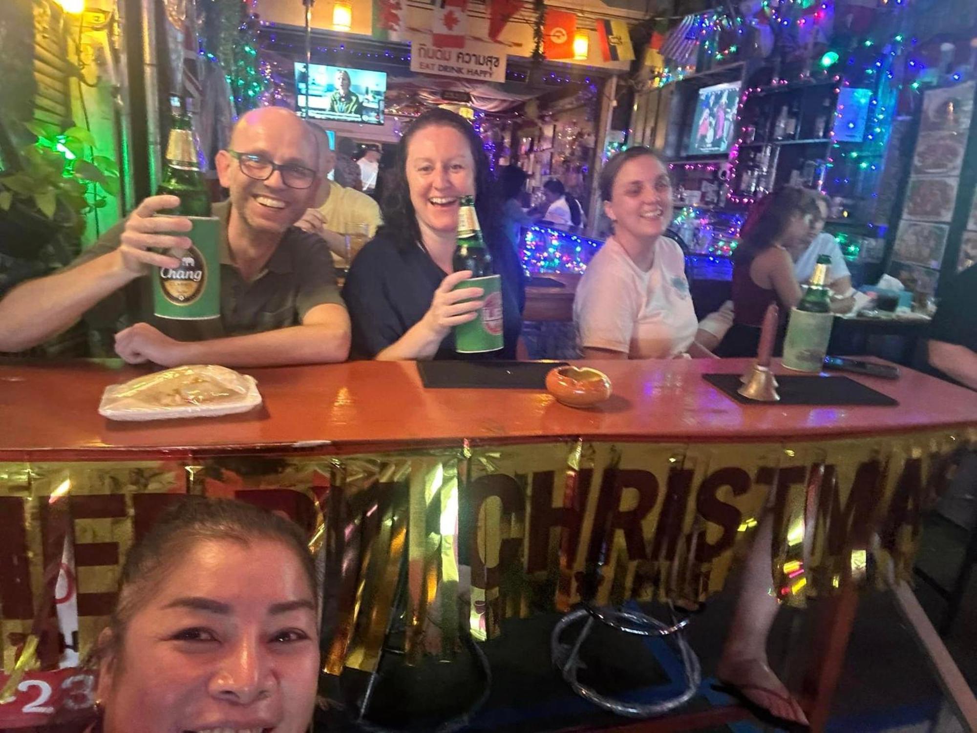 Noot'S Bar And Guesthouse Kanchanaburi Buitenkant foto